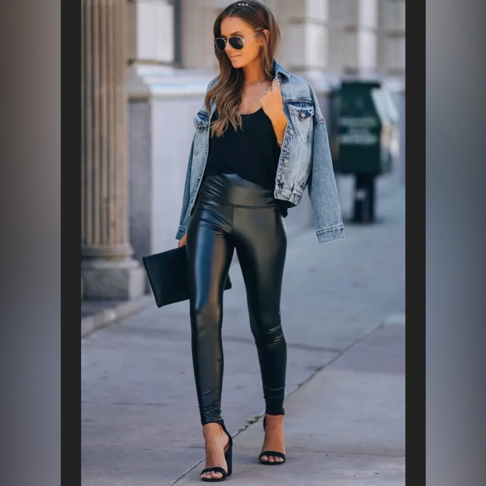 Last 1 ! Black Faux Leather High Rise Leggings - Picture 12 of 13